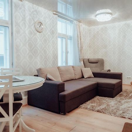 Dream Stay - Spacious 1-Bedroom Apartment In The Old Town 탈린 외부 사진