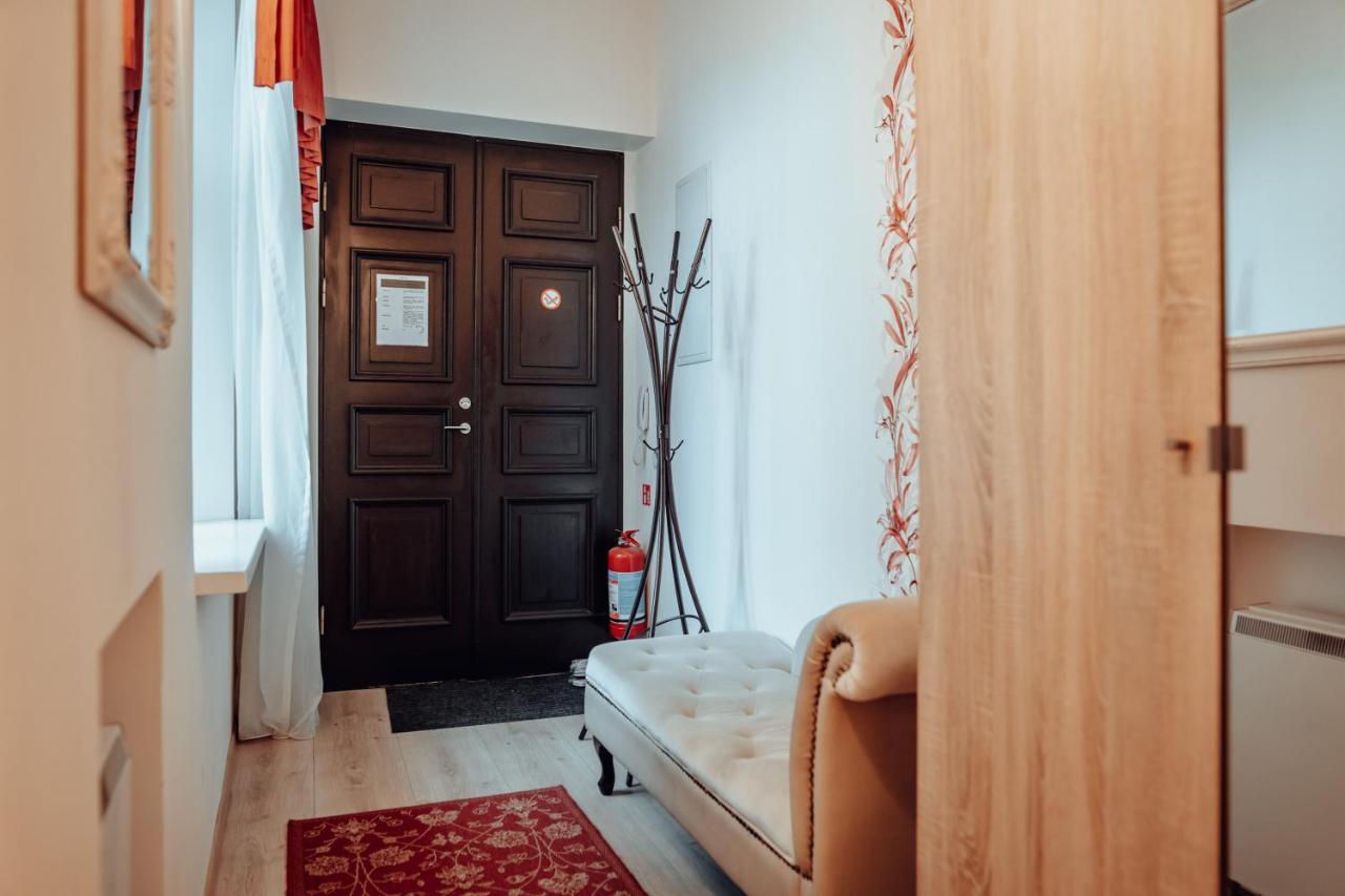 Dream Stay - Spacious 1-Bedroom Apartment In The Old Town 탈린 외부 사진
